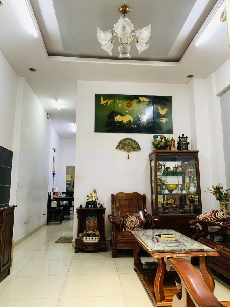 Bán nhà hẻm 83 Thoại Ngọc Hầu Quận Tân Phú, giá 7.5 tỷ