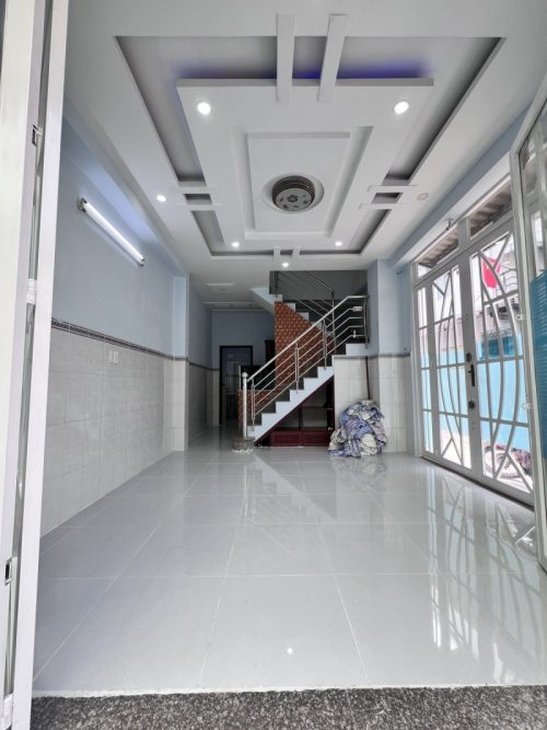 Bán nhà hẻm 56/ Trịnh Đình Trọng Tân Phú, 4x11 m, giá 5.2 tỷ